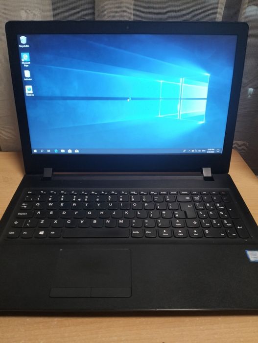 Laptop Lenovo IdeaPad procesor i3 Generatia 6 , DDr4 , display slim