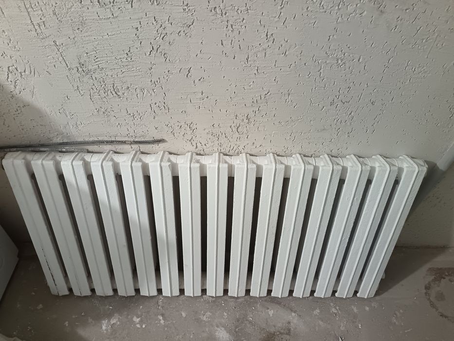 Продам чугунные батареи