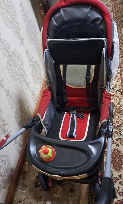 Коляска состаяние хорошое.  Коляска