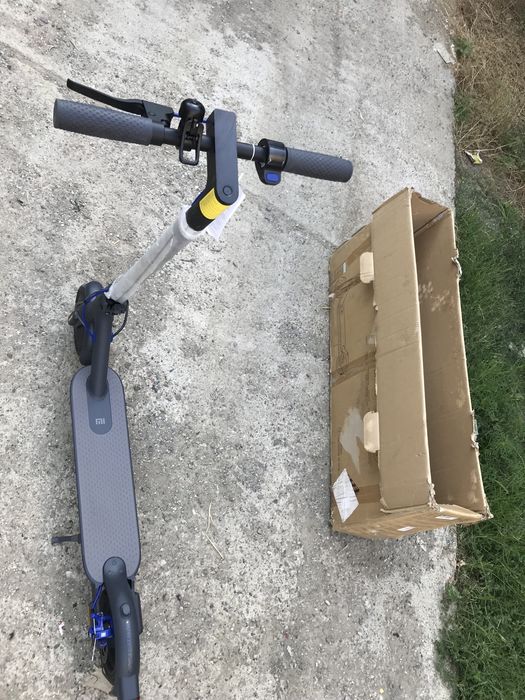 Trotineta Electrica Pliabila Xiaomi Scooter 3 Lite 20km/h Noua