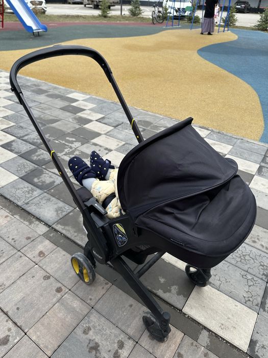 Продам коляска авто люлька