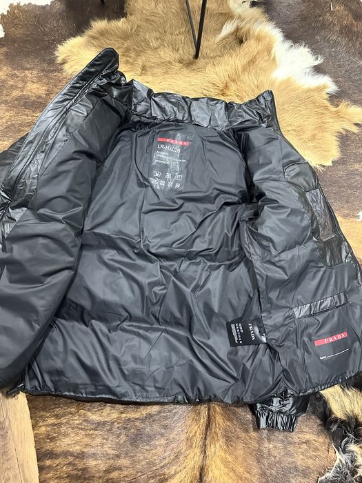 Geaca Prada marimea M