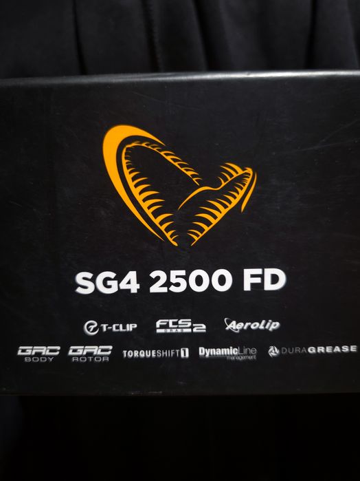 Спининг въдица Savage Gear SG2 221 см и макара Savage Gear SG4 2500 FD