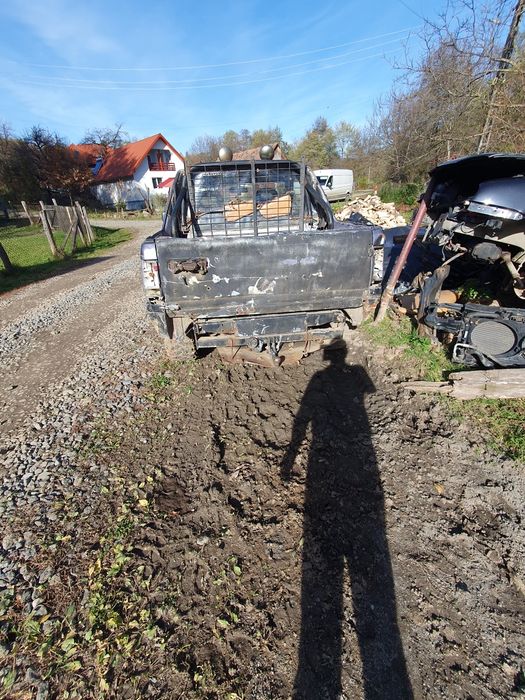 Vând Opel frontera 2.0 benzină