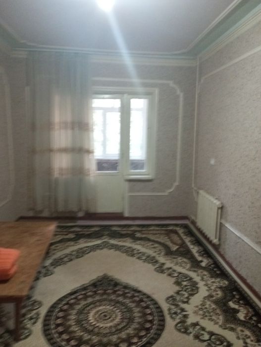 Чирчик аренда 2 ком квартира в 9 мкр 2 этаж