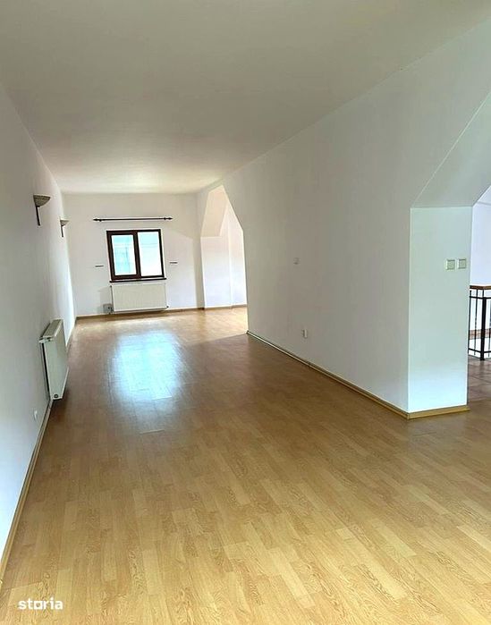 Vila 300 mp | 8 Camere | Ideala Birouri, Clinica sau Afterschool | Tei