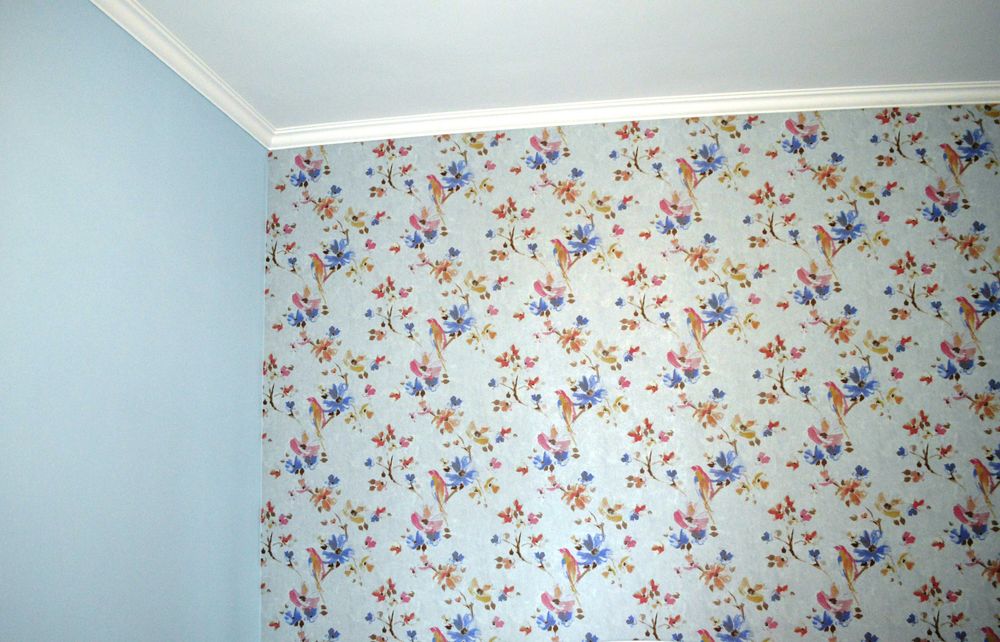 Поклейка обоев от 700 тг