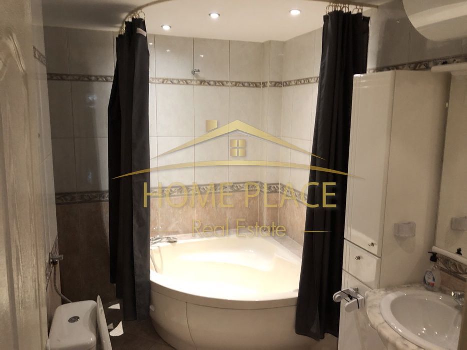 Дава се под наем Тристаен апартамент в Варна, Червен площад - 120 кв.м за 994.5 € - Снимка #8