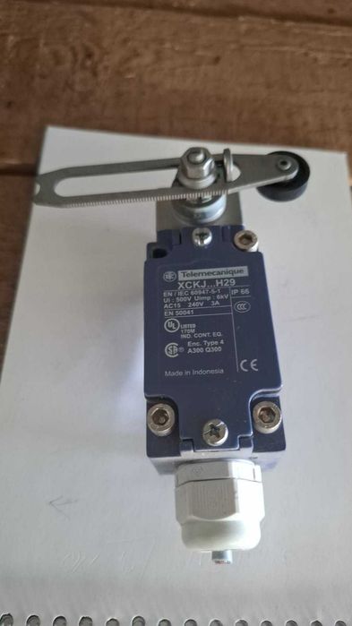 Limitator de cursa