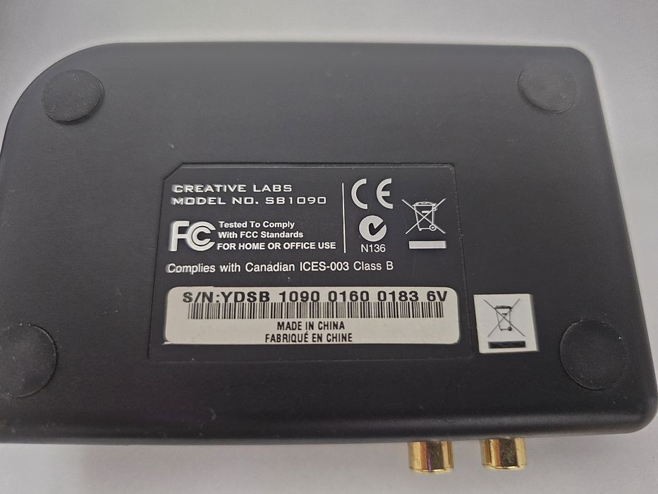 Placă audio externă USB Creative Sound Blaster X-Fi (SB1090) + Telecomandă