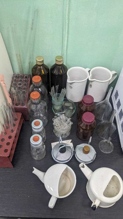 стеклянная химическая посуда