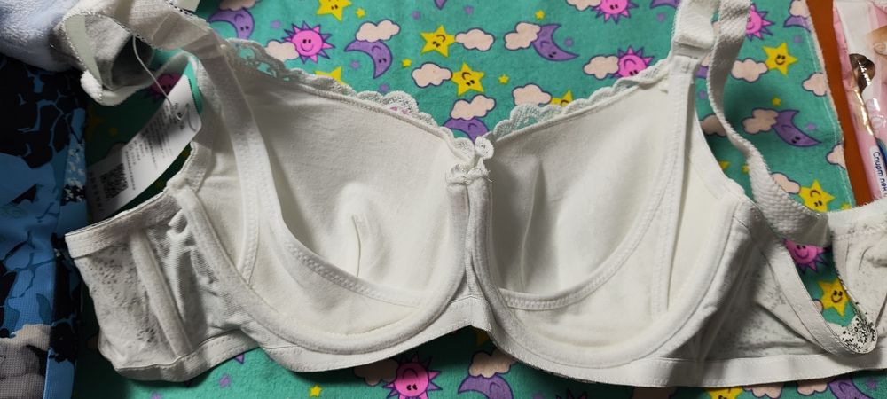Продам бюстгальтер