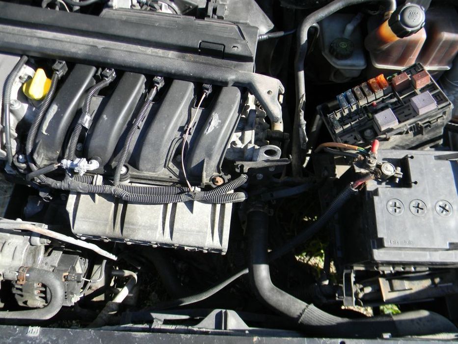 Dezmembrari  Renault LAGUNA 2  2001  > 2007 1.8 16V (BG0B, BG0M) Benz