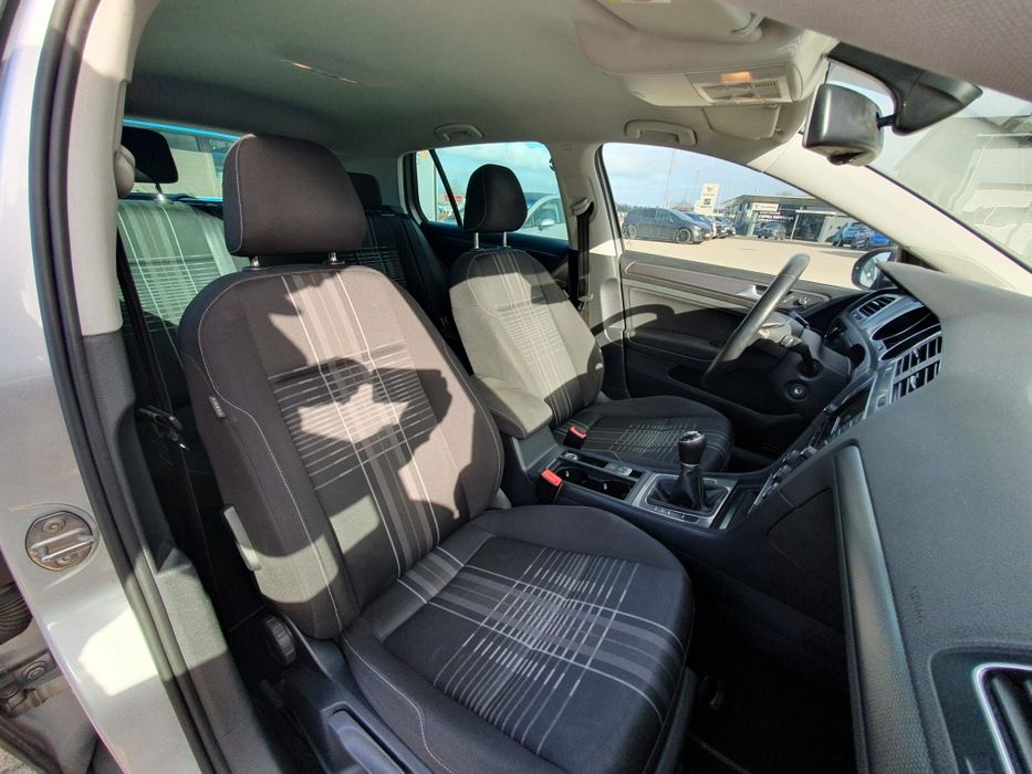 Vw Golf 7 Lounge , 1.6tdi-110cp , Bluemotion , anul 2015 , euro 6