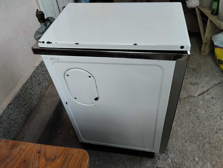 Котел за локално парно отопление на апартамент или етаж от къща