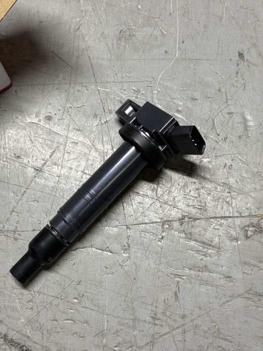 Катушка зажигания на 2TRFE