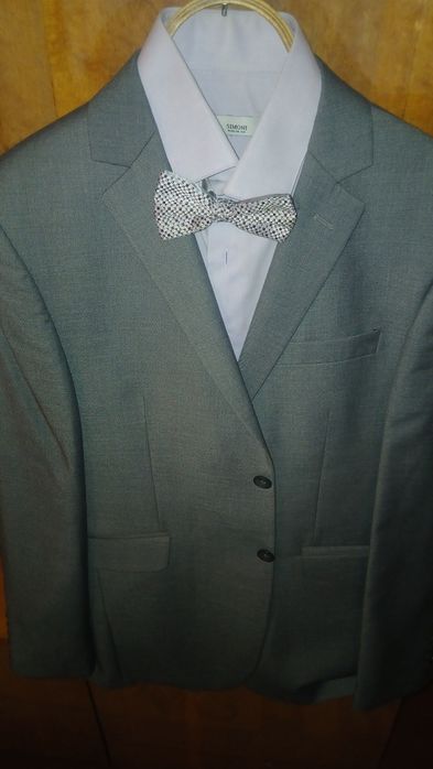 Продам костюм классический