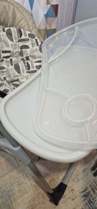 Детский столик для кормления