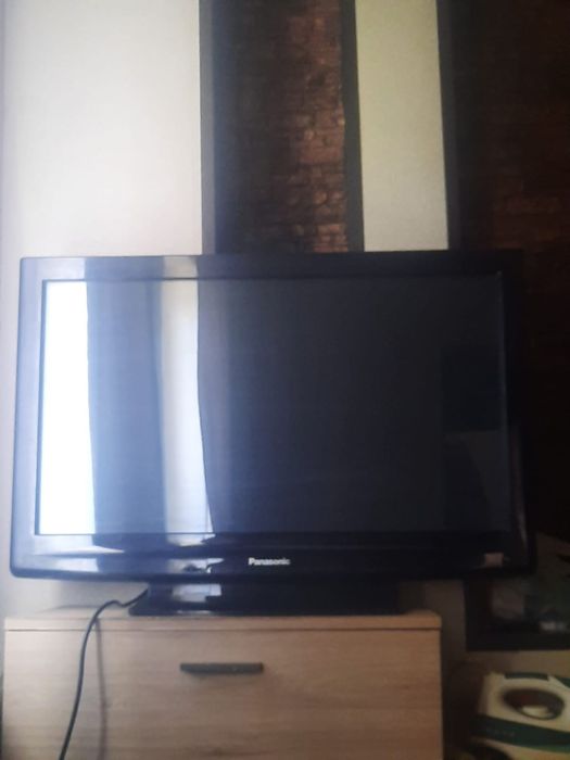 Продам телевизор рабочий Panasonic