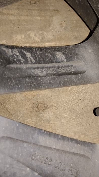 Продам Комплект Шин с Дисками