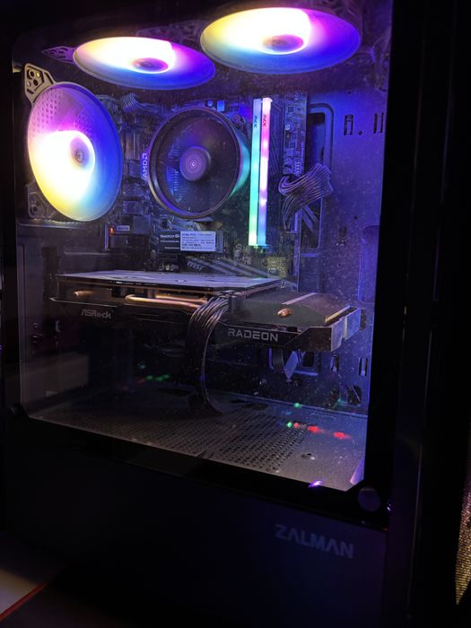 Гаранция! Rx6600xt, Ryzen 5 5500, Геймърски компютър!