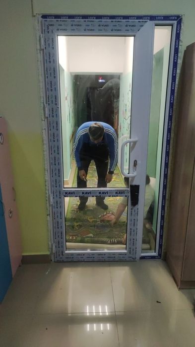 Двери Алюминевые Пластиковые.