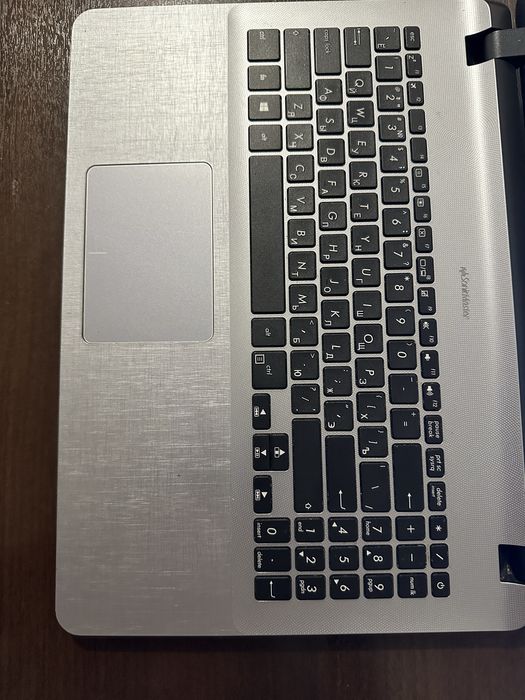 Ноутбук Asus 2019