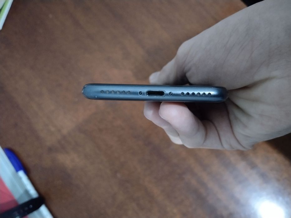 Iphone 8 yengi 82 yomkst