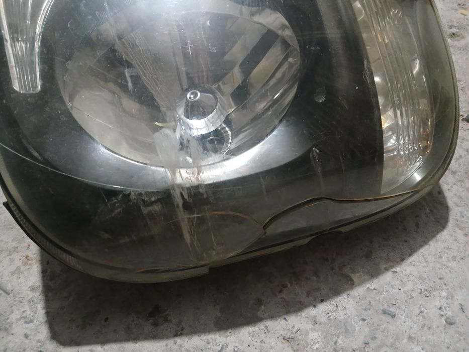 Kia bongo FARA CHAP TARAF sotiladi