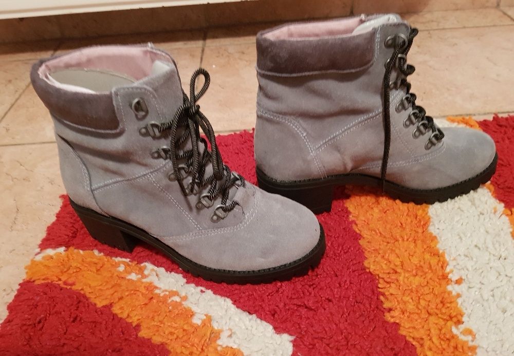 Ghete / Bocanci /Botine/ Incaltaminte piele intoarsa