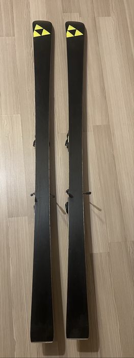 Set Fischer: skiuri RC4 cu clapari RC Pro110x si bete Ulimited