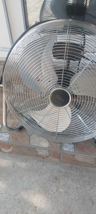 Ventilator de podea Qilive
