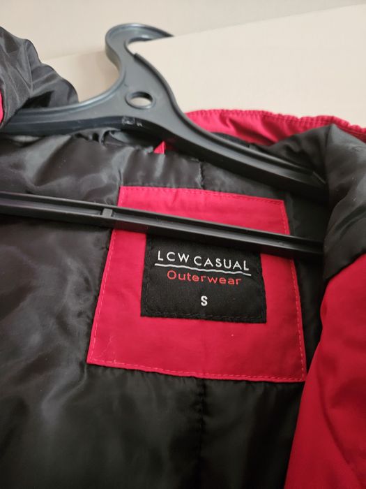 Продам куртку зимнюю б/у