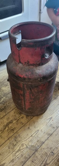 Газовый балон для кухни