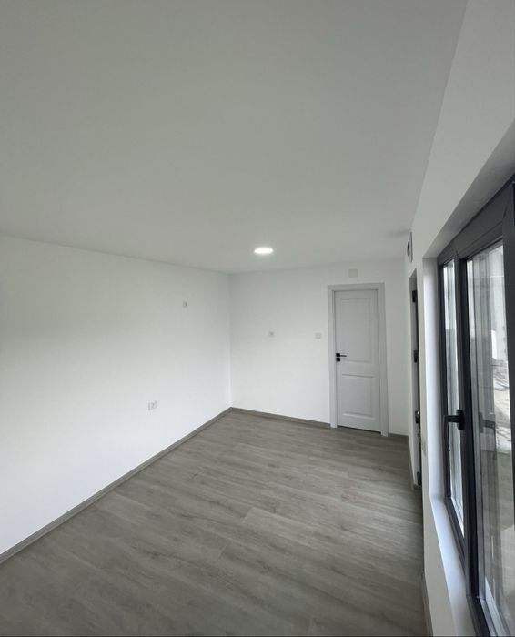 Producator Containere stardand 6x2,40 cu vitrina sau fara