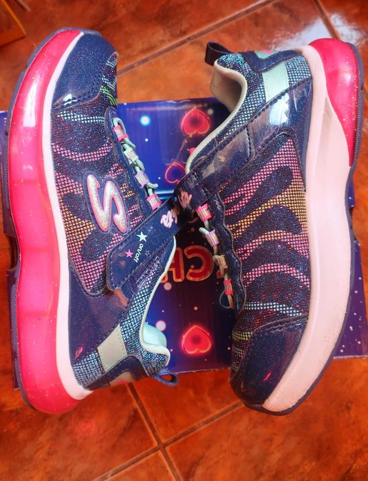 Skechers Lights,pantofi deosebiti,mediu/ingusti,nr.32-33