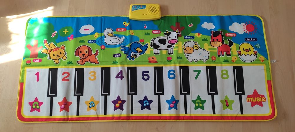 Музикално килимче за бебе