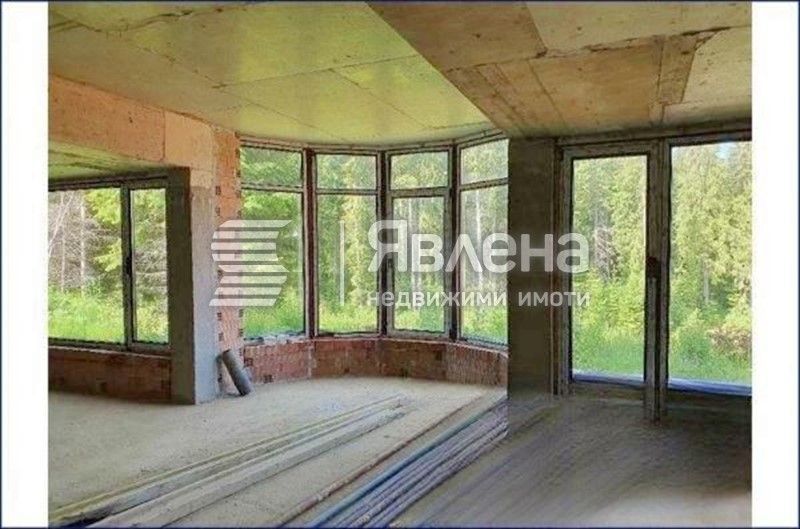 Продава се Хотел в с. Стойките, Област Смолян - 7600 кв.м за 139 €/кв.м - Снимка #3