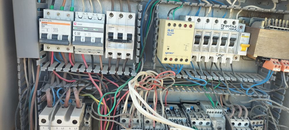 Услуга Электрика