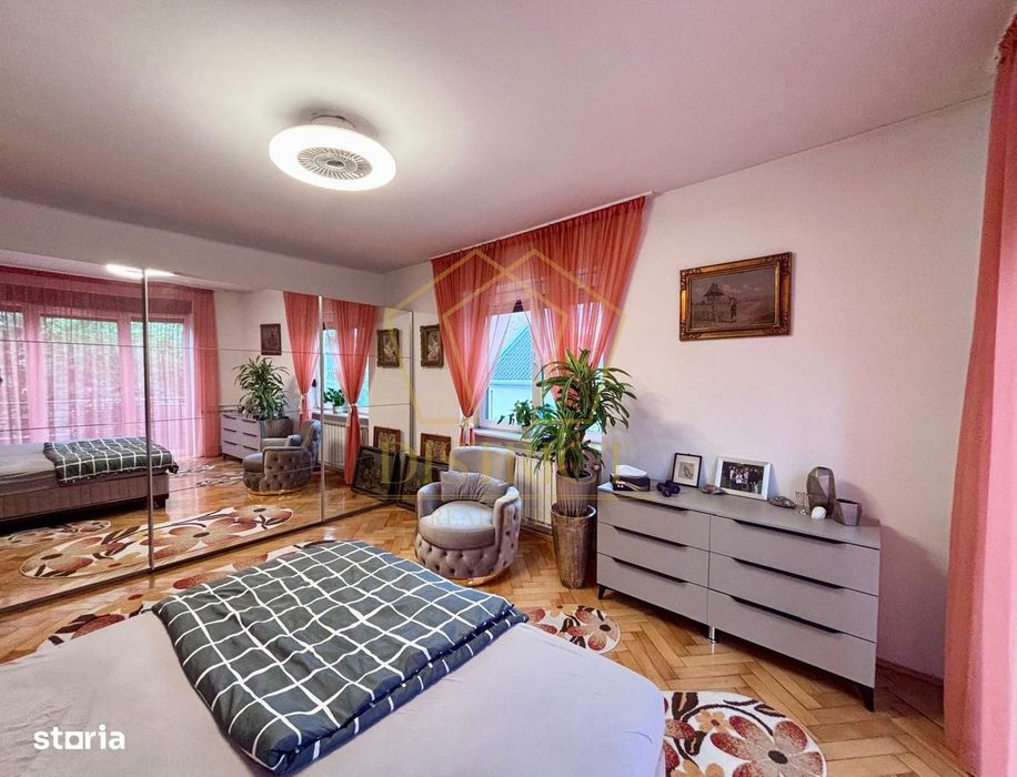 Apartament deosebit cu 2 camere | Medicina — fotografia 1