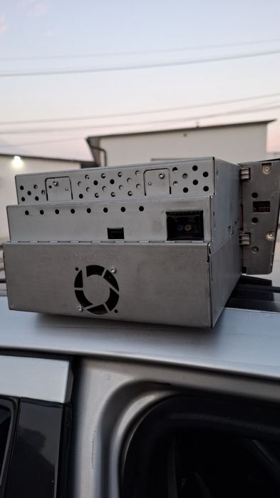 Мултимедия за Мерцедес w211