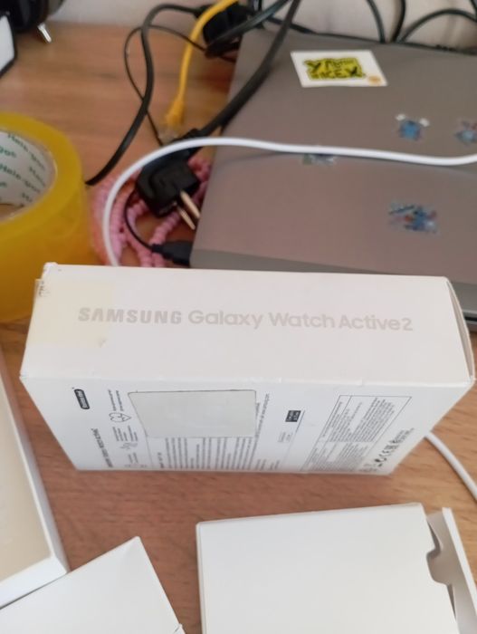 Продам часы Samsung galaxy watch active2