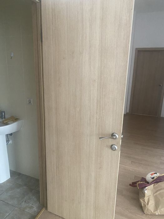 межкомнатная дверь