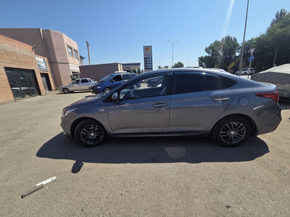 Hyundai Solaris 2017