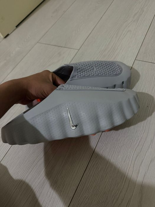 Papuci Nike Mind noi, cu eticheta