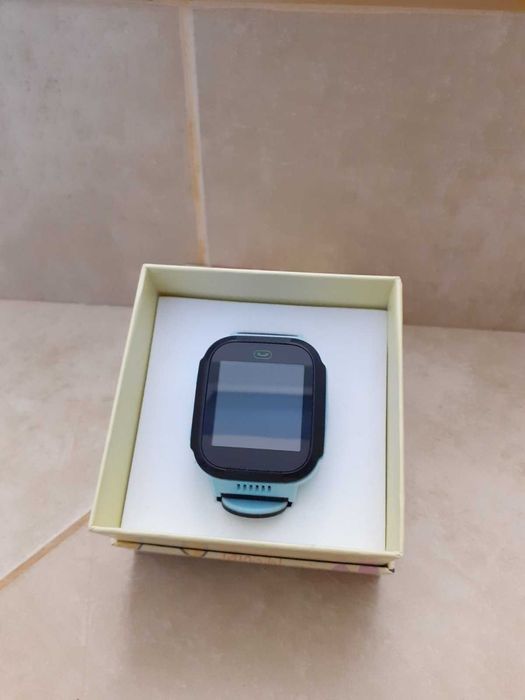 Смарт часовник за дете