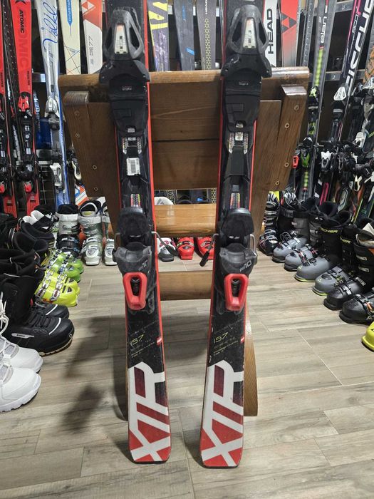 Schiuri Fischer RC4, 157cm.