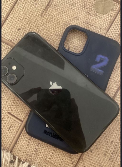 Айфон 11 64гб продам