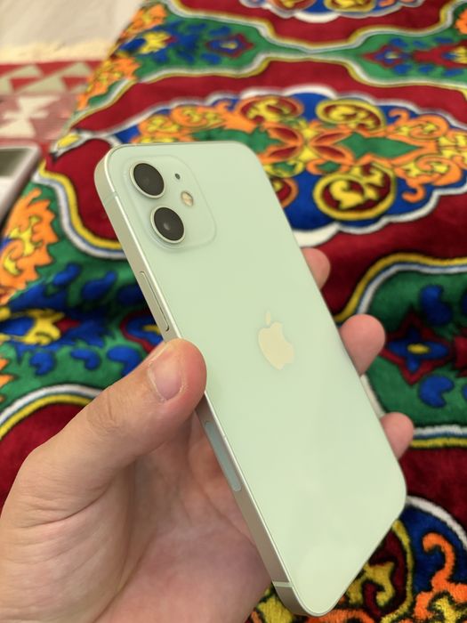 Iphone 12 , 64 gb