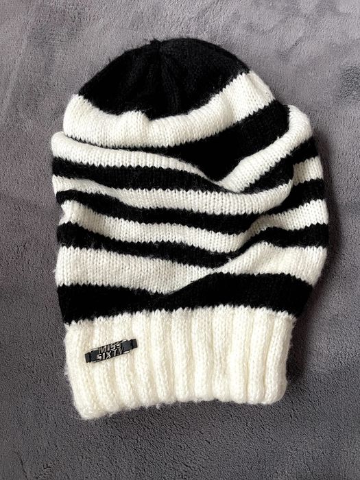 зимна шапка MIss Sixty